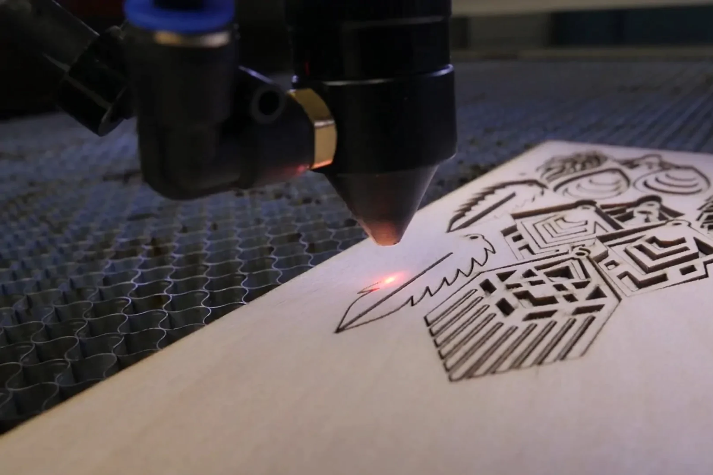 laser cutting materials woods